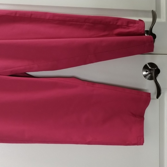 Ashworth women's size 8 gameday hot pink button ankle pants - Picture 3 of 13